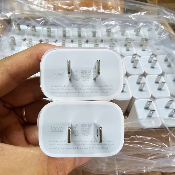 Củ sạc iPhone 12 -14 Promax