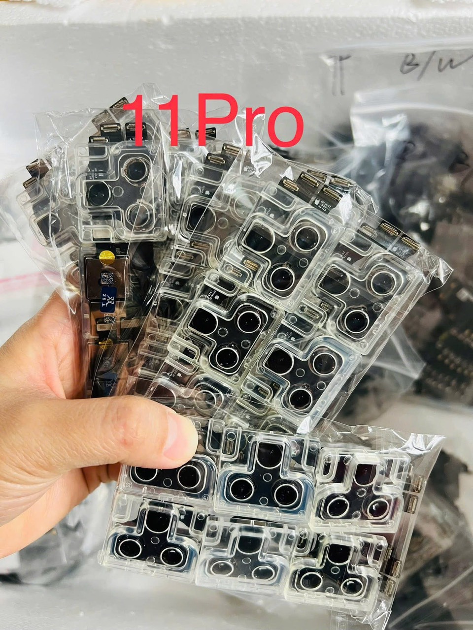 Camera trước - sau iPhone 11 Pro